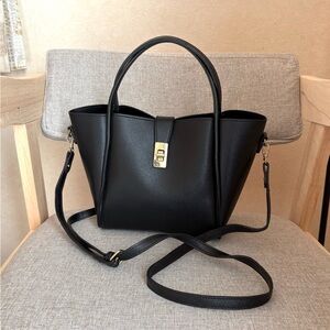 Elegant Black Handbag